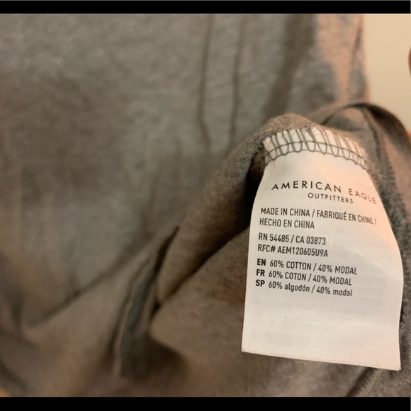 NWT AE Raglan Ringer Grey Tee Shirt American Eagle - Picture 5 of 5